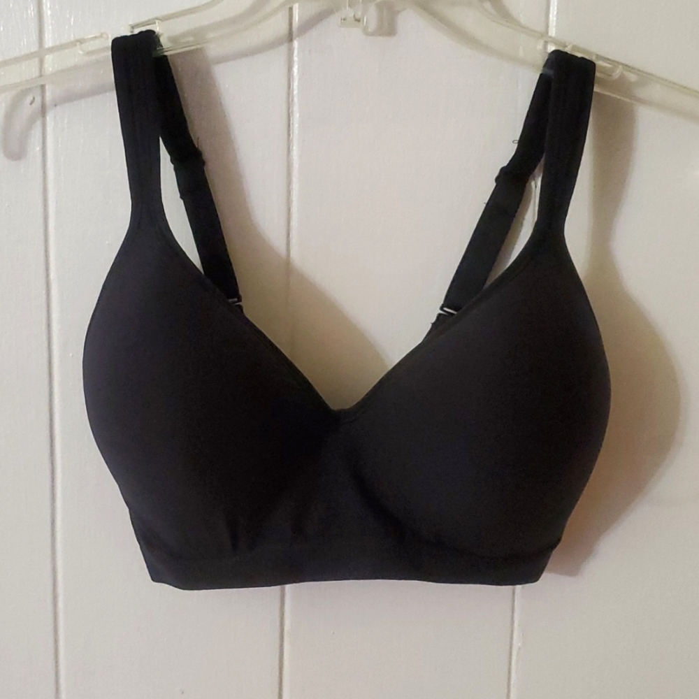 Bali Women's Comfort Revolution Wire Free Bra in Black, Size 32DD